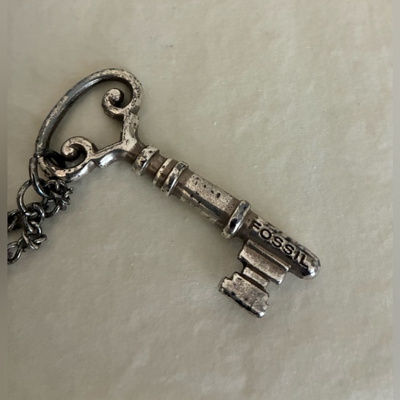 Vintage Fossil White Leather Bucket Purse w/Braided Drawstring & Silver Accents - Picture 10 of 16